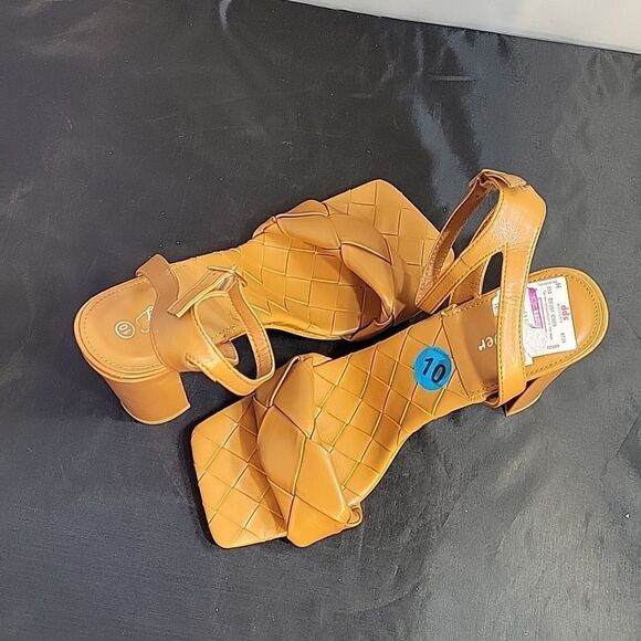 BRAND NEW FOREVER BRAIDED STRAP ADJUSTABLE BUCKLE AND ANKLE STRAPS SANDAL - Picture 9 of 15